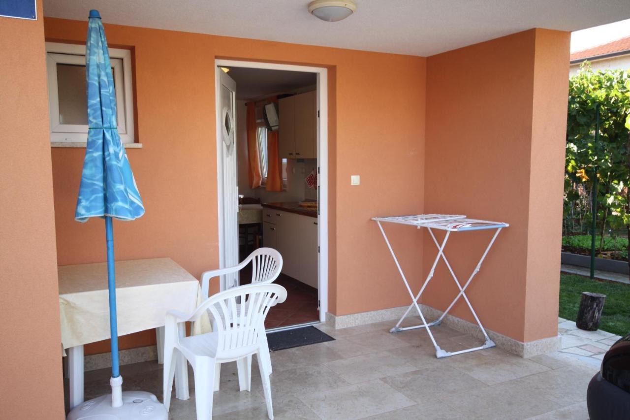 Apartments With A Parking Space Umag - 7039 Exterior foto