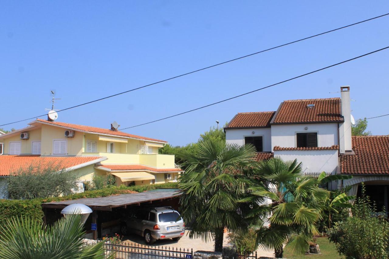 Apartments With A Parking Space Umag - 7039 Exterior foto